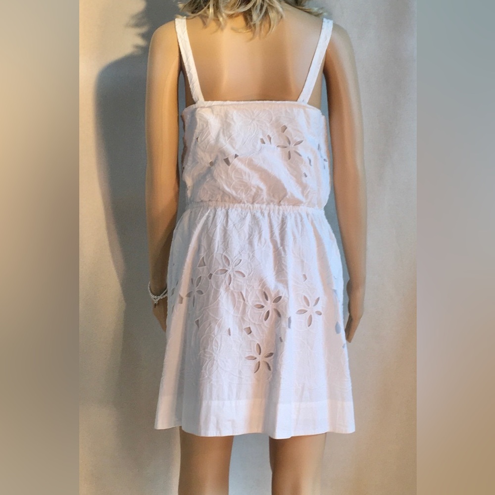 PAUL SMITH white Eyelet spaghetti strap MINI Sundress Wide shallow V neckline - Picture 6 of 16